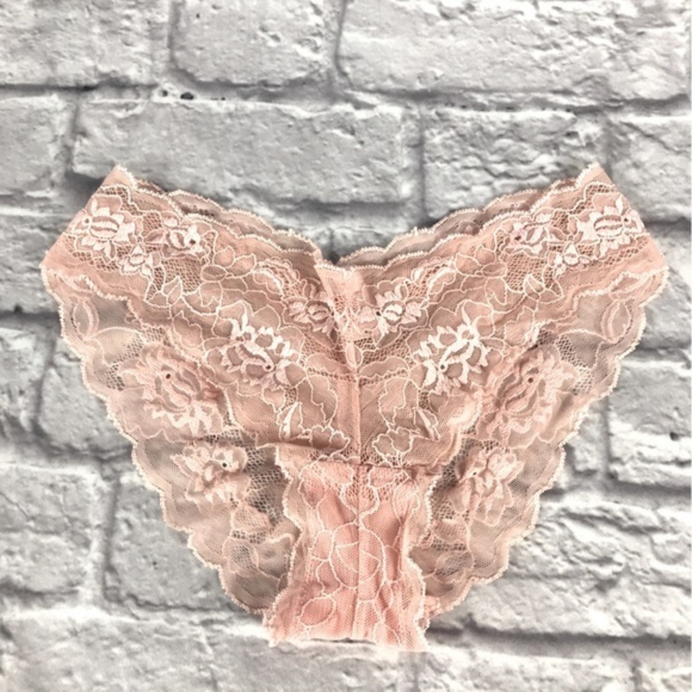 Vintage Very Sexy Victoria’s Secret Lace Tanga Pink Shirred Back NWOT